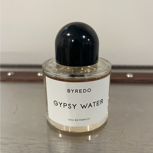 Perfume - Picture 2 of 2